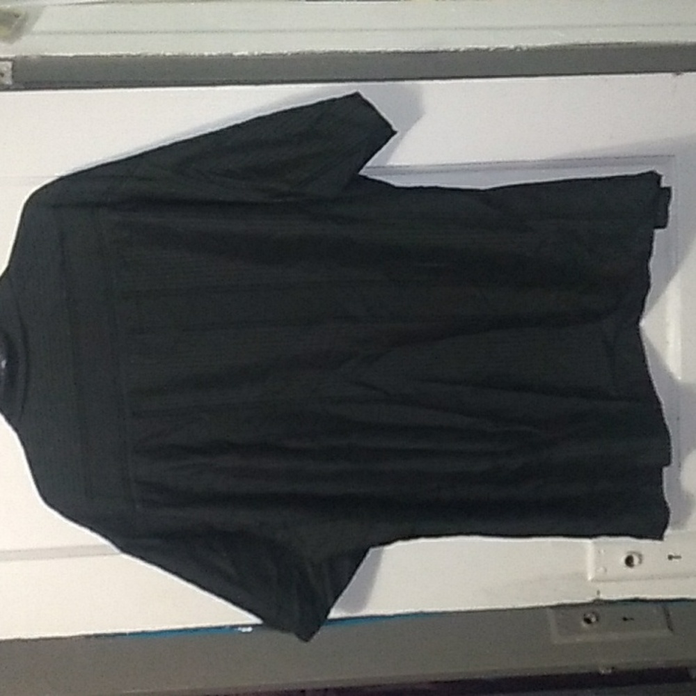 VAN HEUSEN men's dress shirt - Picture 3 of 3